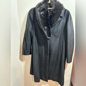 Vintage brushed cashmere coat with fur collar size S